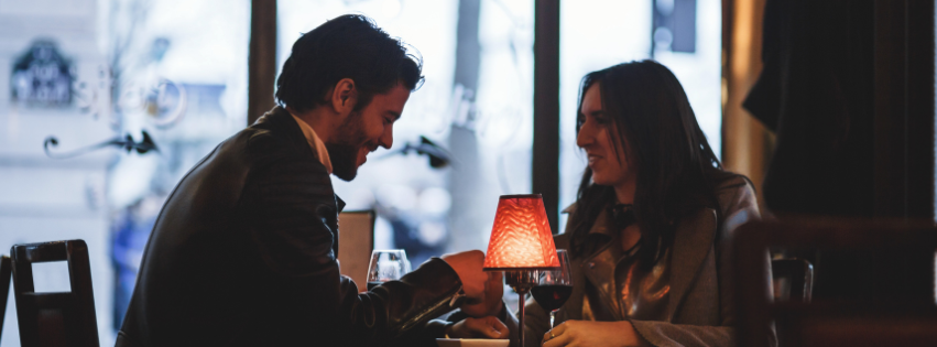 Speed Dating à Lille : Expériences de Célibataires et Témoignages Fun lors de Nos Soirées