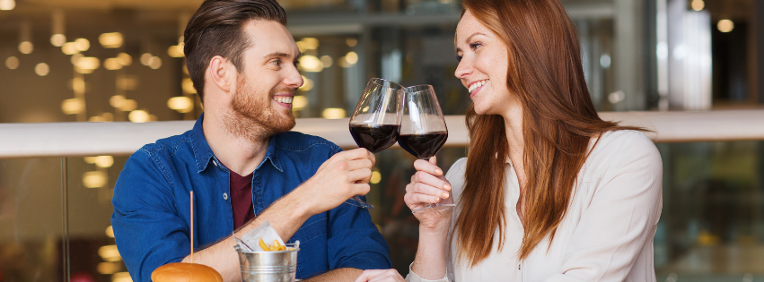 Speed Dating à Strasbourg : Comment ça Marche et Pourquoi Vivre l’Expérience Fun des Rencontres